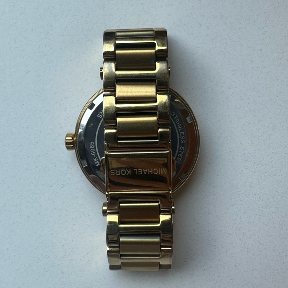 Michael Kors Womens Gold Watch Dark Green Face - Picture 4 of 4